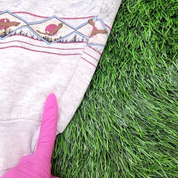 Vintage 90s Artisans Eagle AOP Sweatshirt L/XL 23x26 Janelle-Thompson - Picture 11 of 16